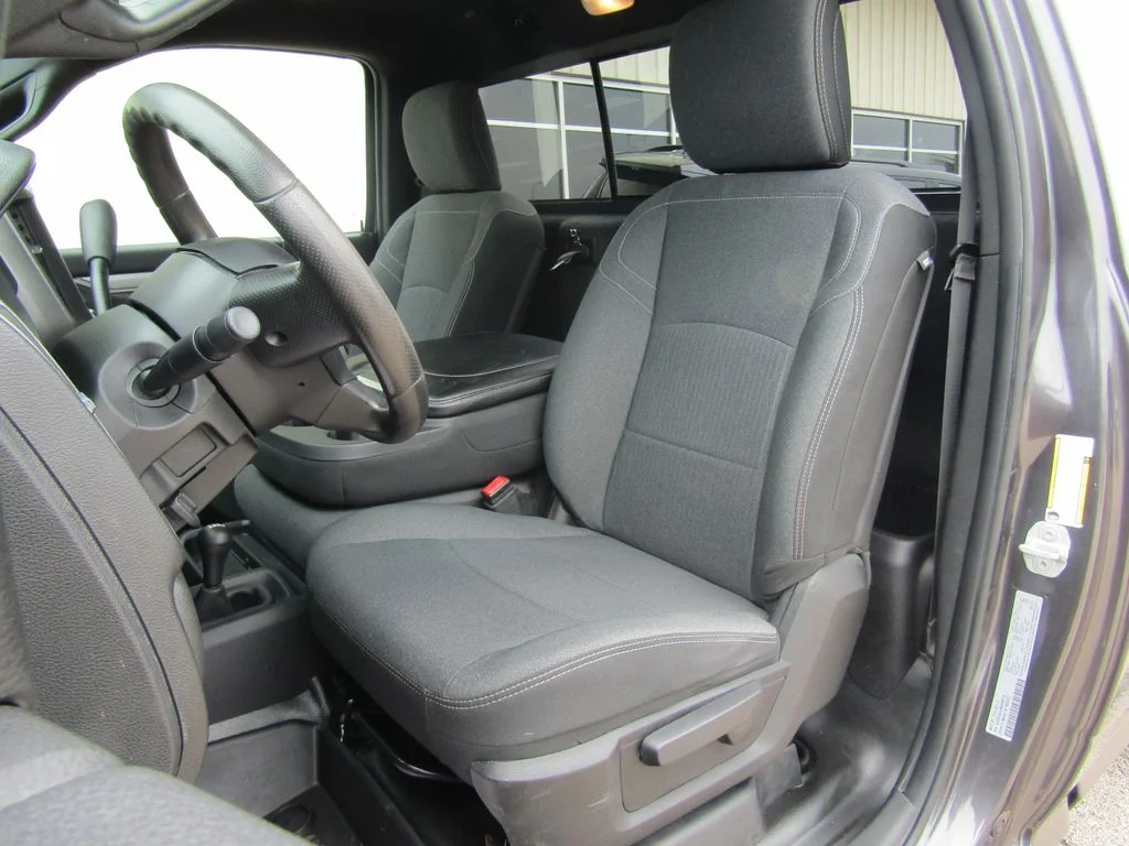 Used 2021 Gray Ram Tradesman image 16
