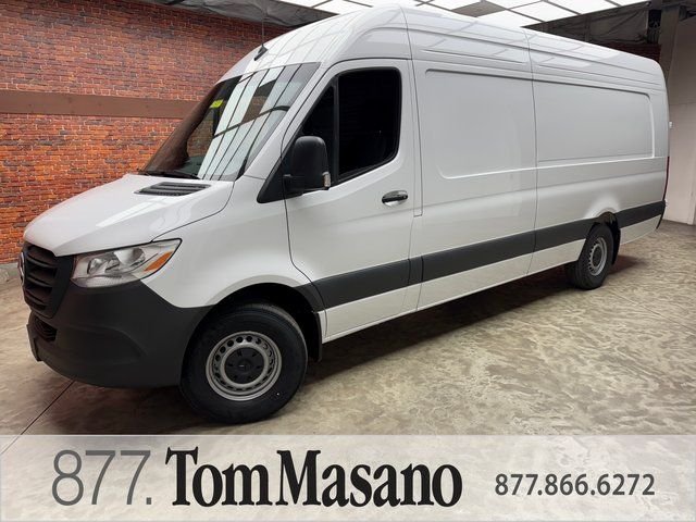 2026 Mercedes-Benz Sprinter 2500 170 Ext WB High Roof's photo