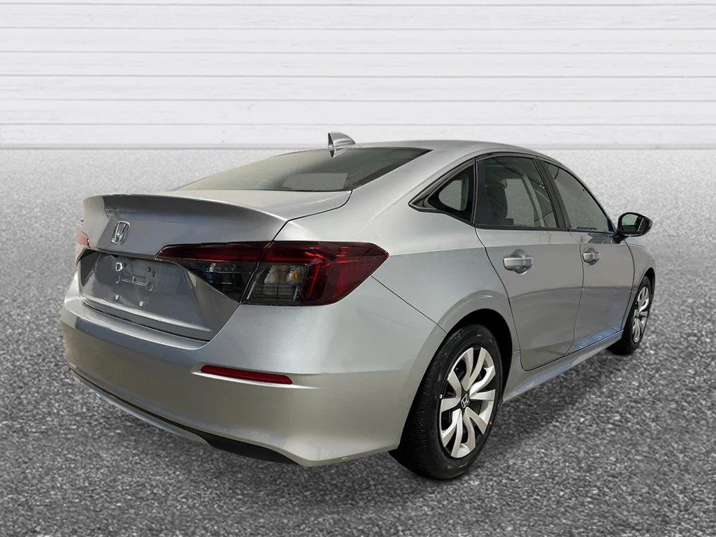 New 2026 Solar Silver Metallic Honda LX image 5