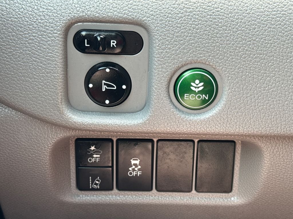 Used 2019 Blue Honda LX image 29