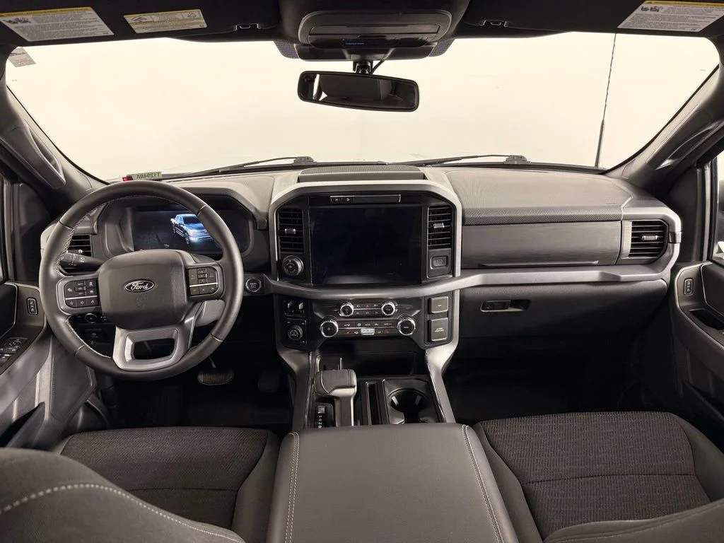 Used 2025 White Ford XLT image 2