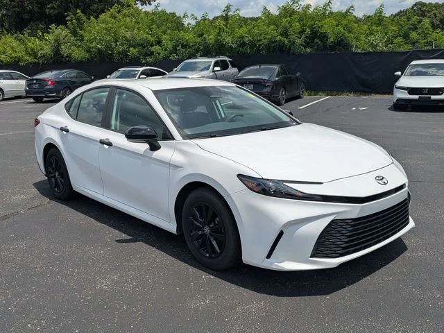 Used 2026 Ice Cap Toyota LE image 5