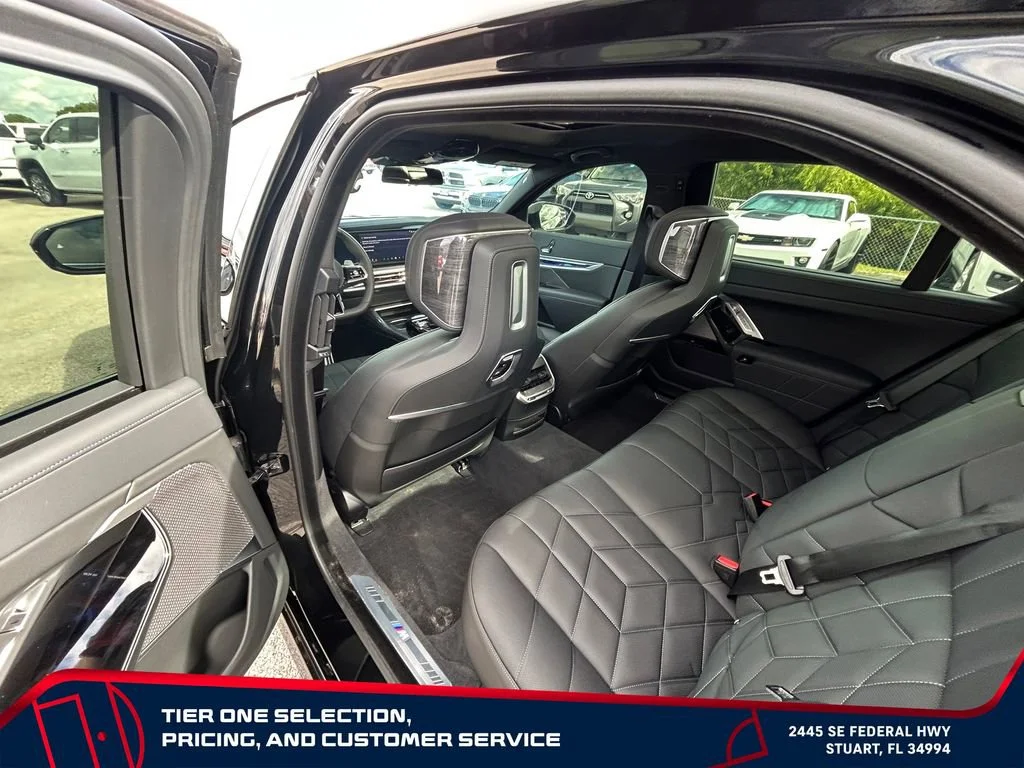 Used 2025 Black BMW 740i image 14