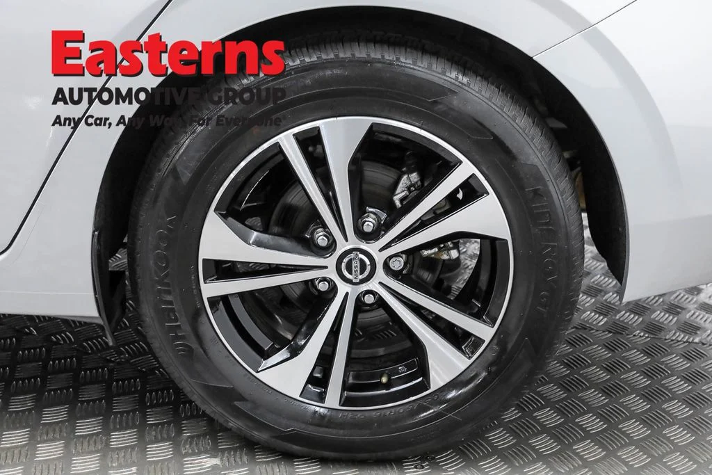 Used 2023 Silver Nissan SV image 30