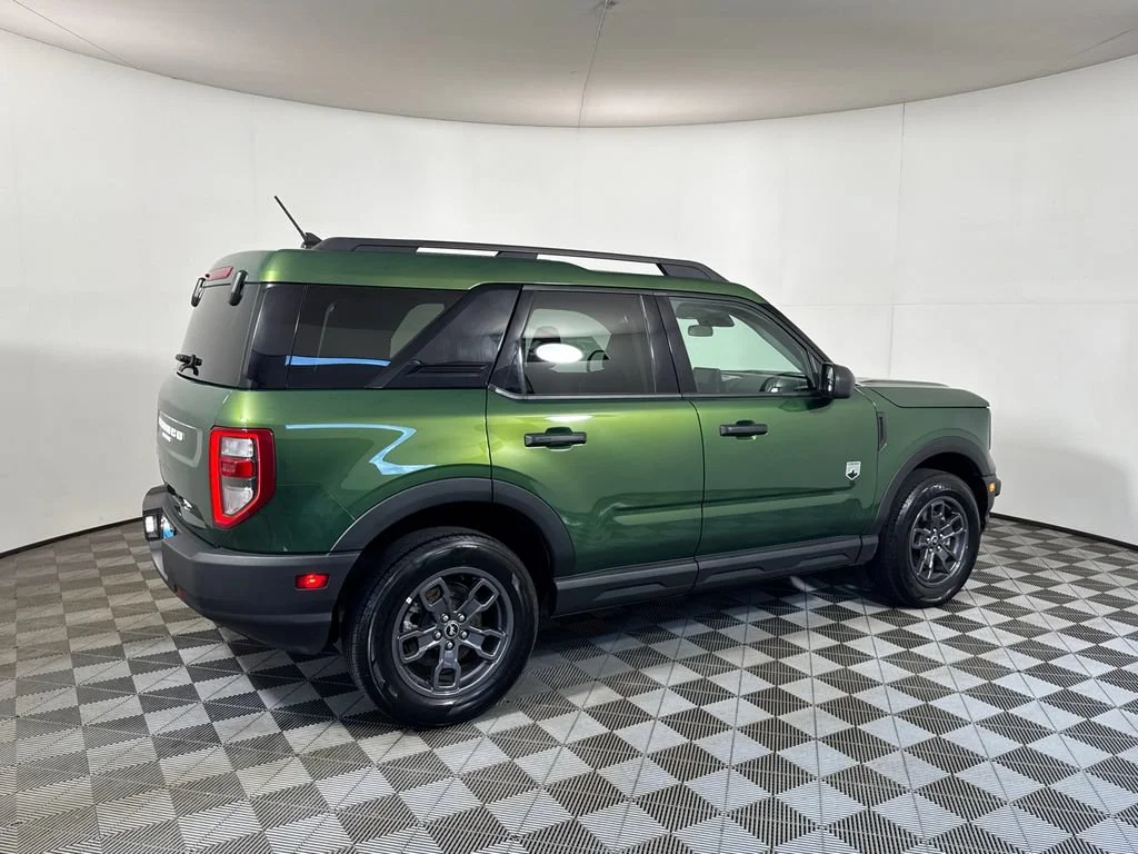 Used 2024 Green Ford Big Bend image 9