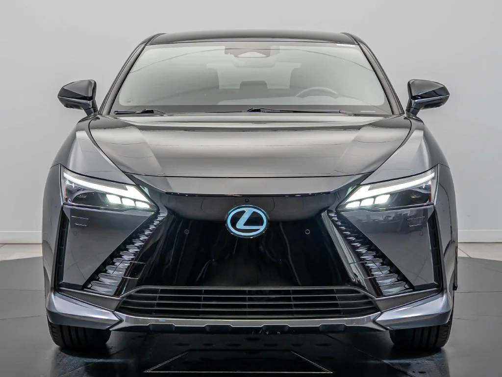 Certified 2023 Lexus RZ Luxury with VIN JTJAAAAB8PA008694 for sale in Wichita, KS