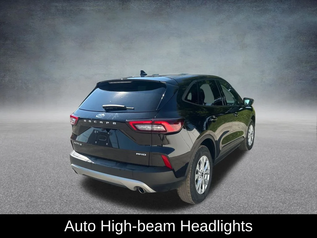 Used 2025 Black Ford Active image 6