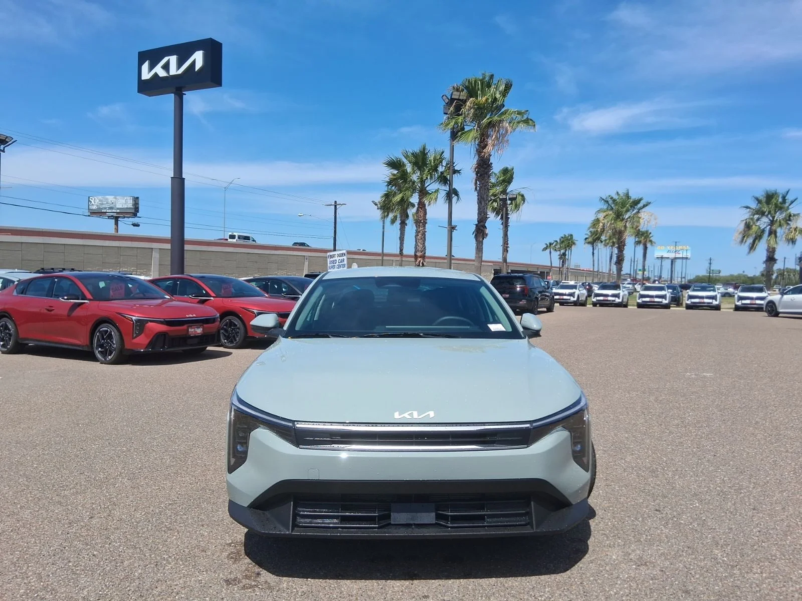 New 2026  Kia LXS image 2