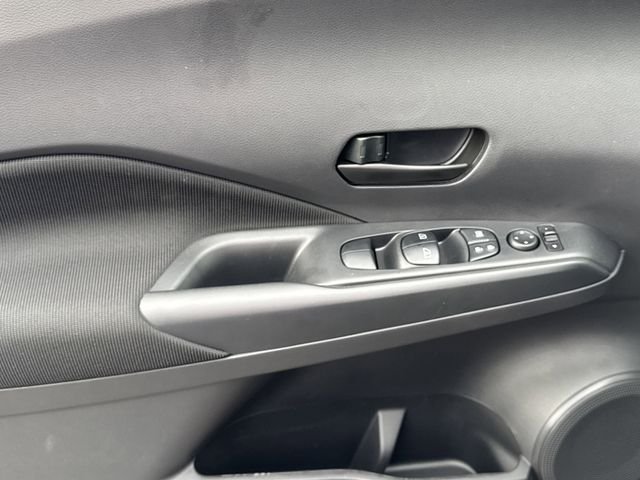 2025 Nissan KICKS PLAY Base - Photo 8