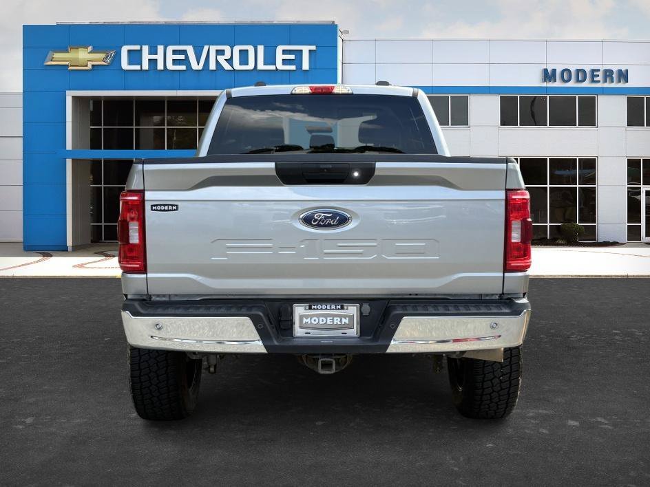 Used 2023 Iconic Silver Metallic Ford XL image 4