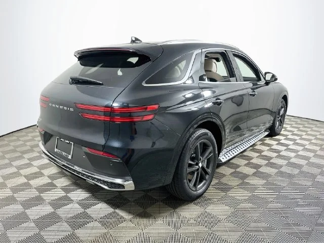 New 2027 Black Genesis 2.5T Select image 4