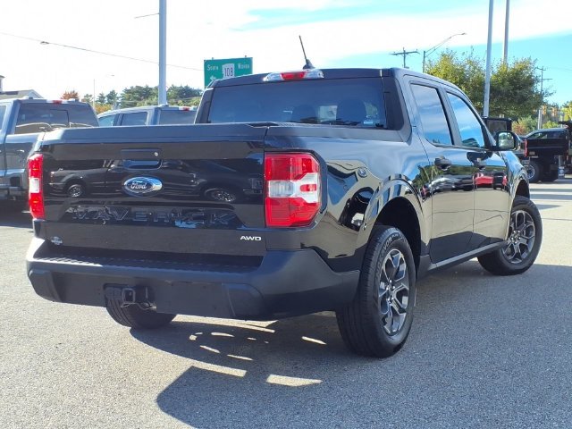 Used 2023 Shadow Black Ford XLT image 5