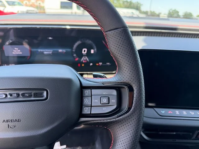New 2026 White Knuckle Exterior Paint Dodge R/T Plus image 17