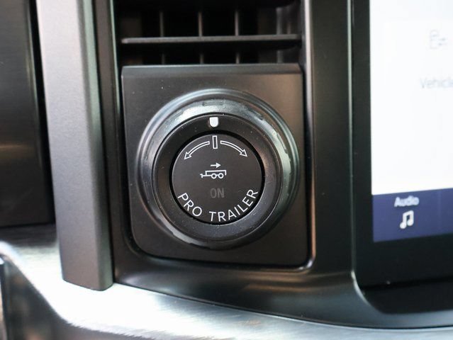 Used 2021 Black Ford LARIAT image 27