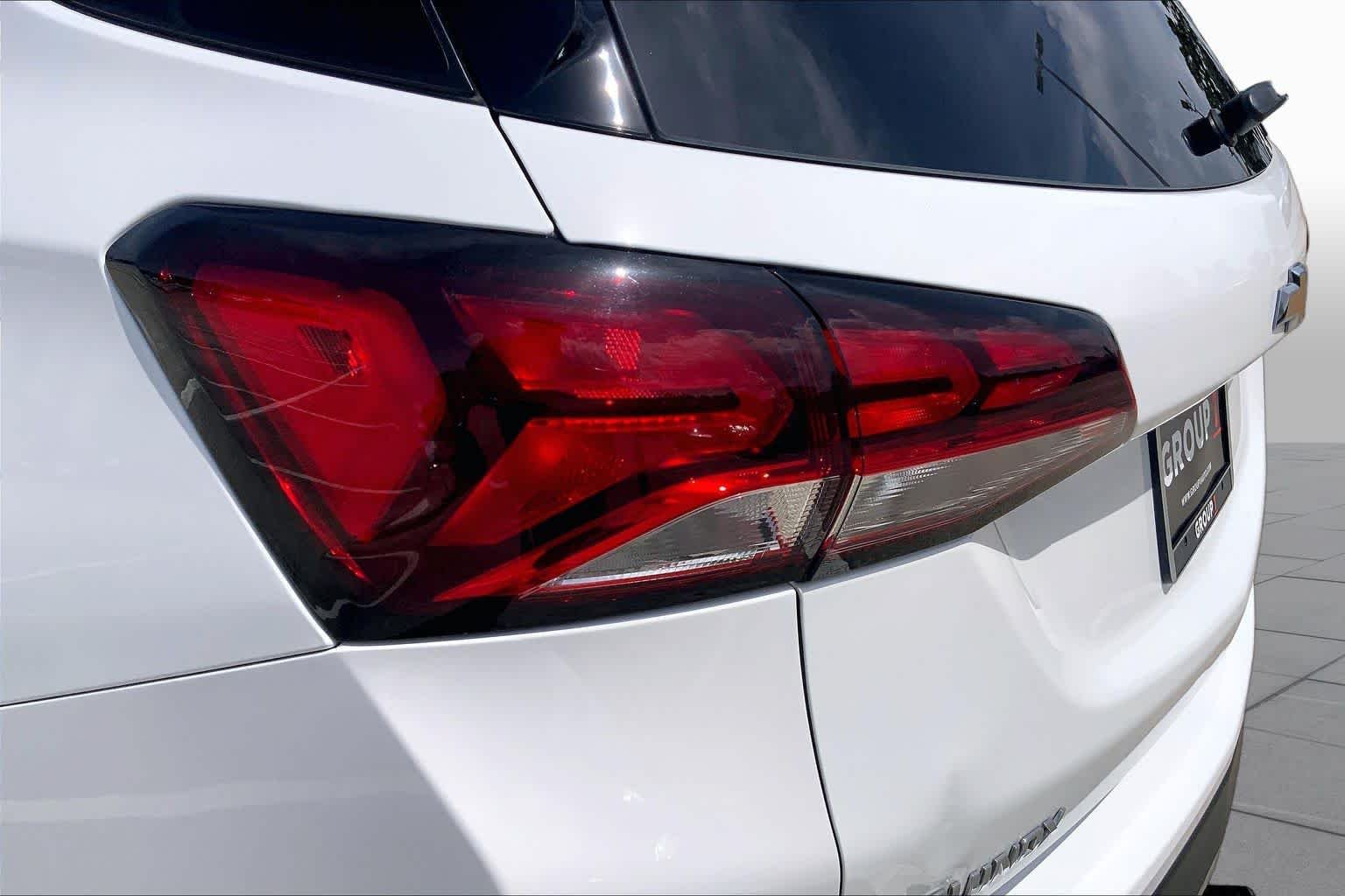 Used 2023 Summit White Chevrolet LT image 28