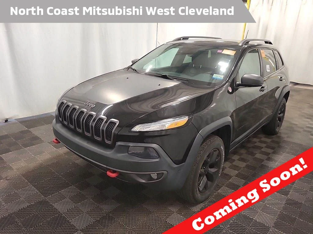 Used 2018 Black Jeep Trailhawk image 1