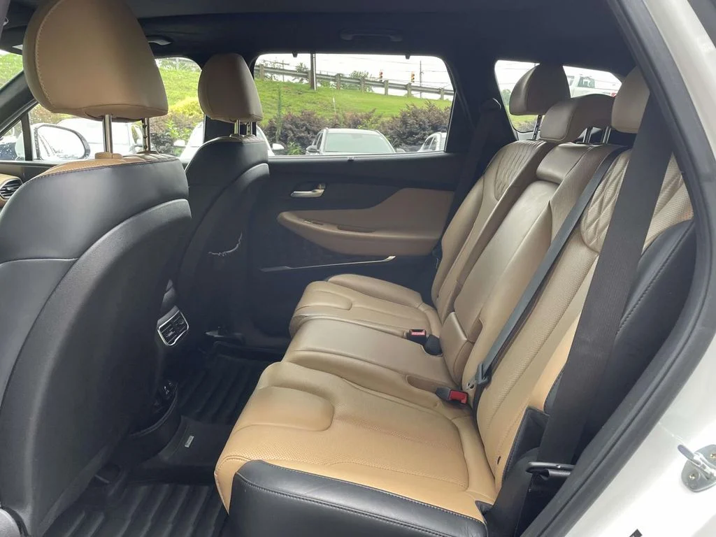Used 2022 Gray Hyundai Calligraphy image 12