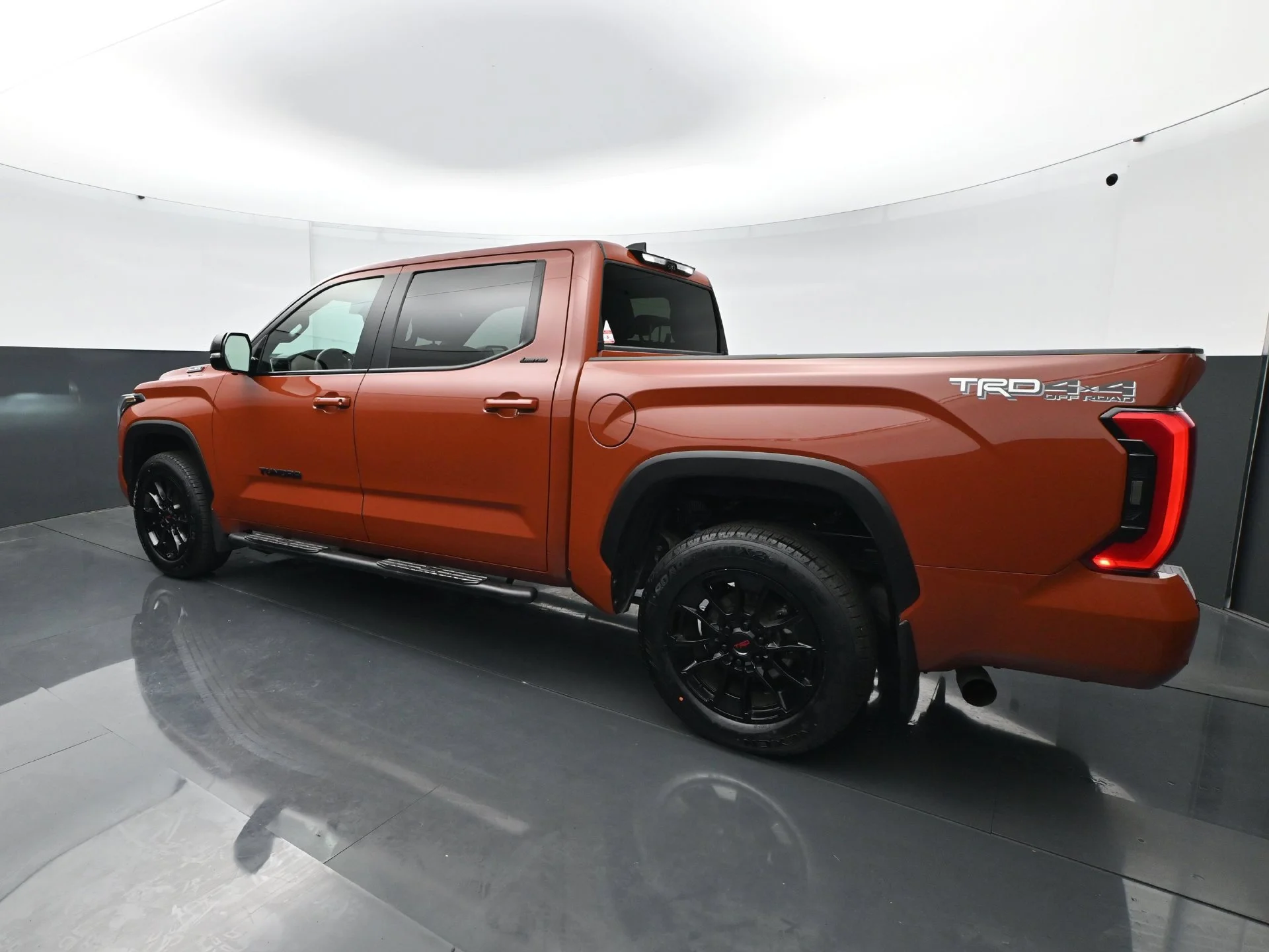 Used 2025 Terra Toyota Limited image 4