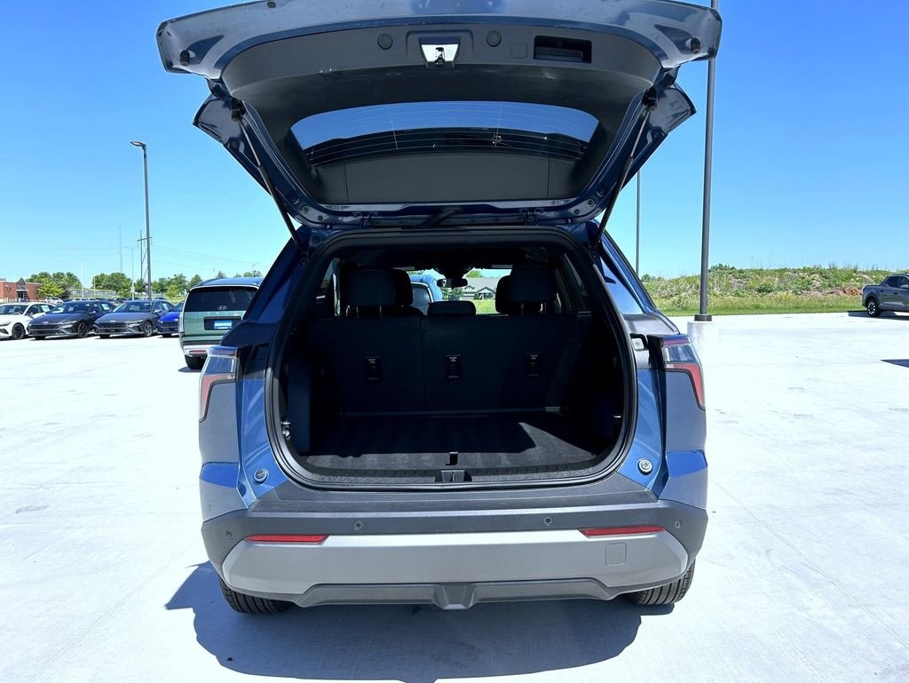 Used 2025 Blue Chevrolet LT image 22