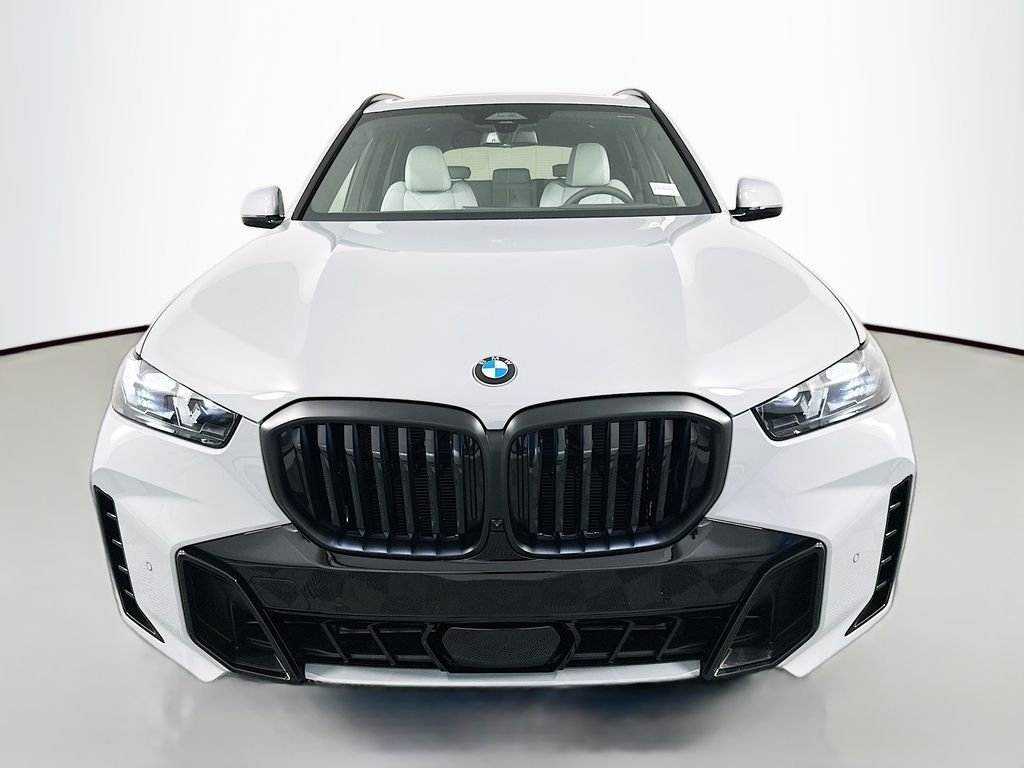 New 2026 Brooklyn Grey Metallic BMW sDrive40i image 2