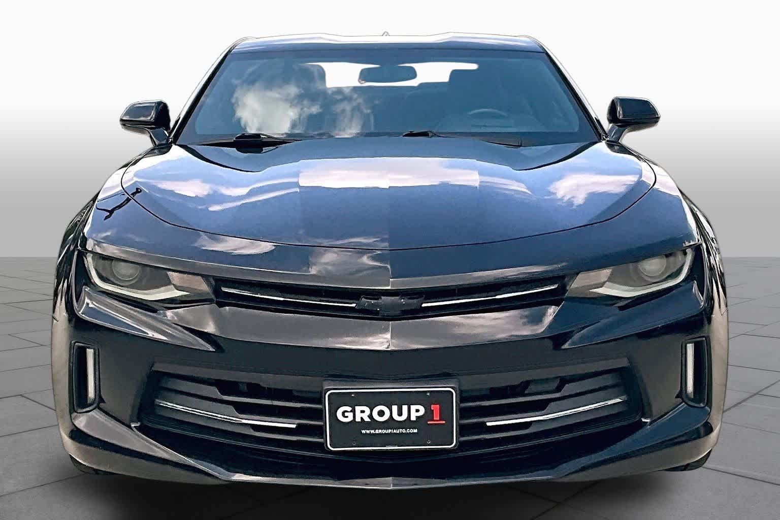 Used 2016 Black Chevrolet 2LT image 4