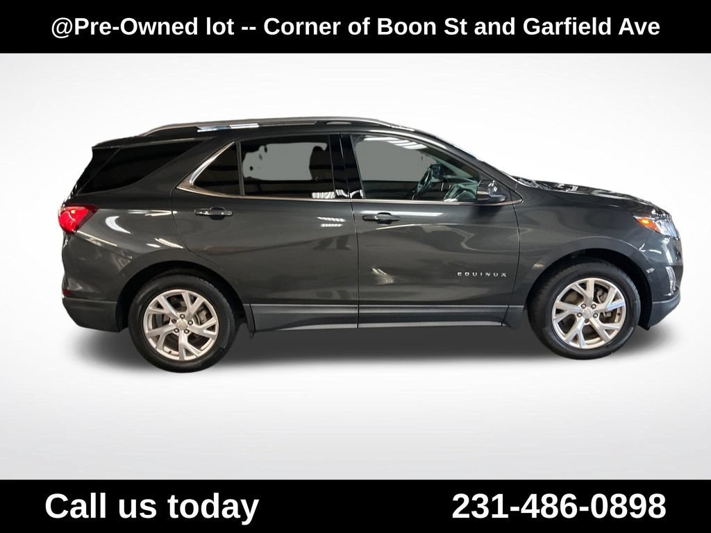 Used 2018 NIGHTFALL GRAY METALLIC Chevrolet LT image 6