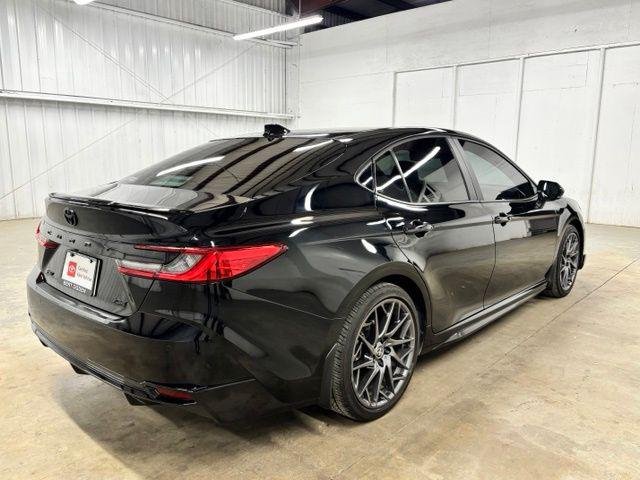Used 2025 ATTITUDE BLACK MC. Toyota  image 7