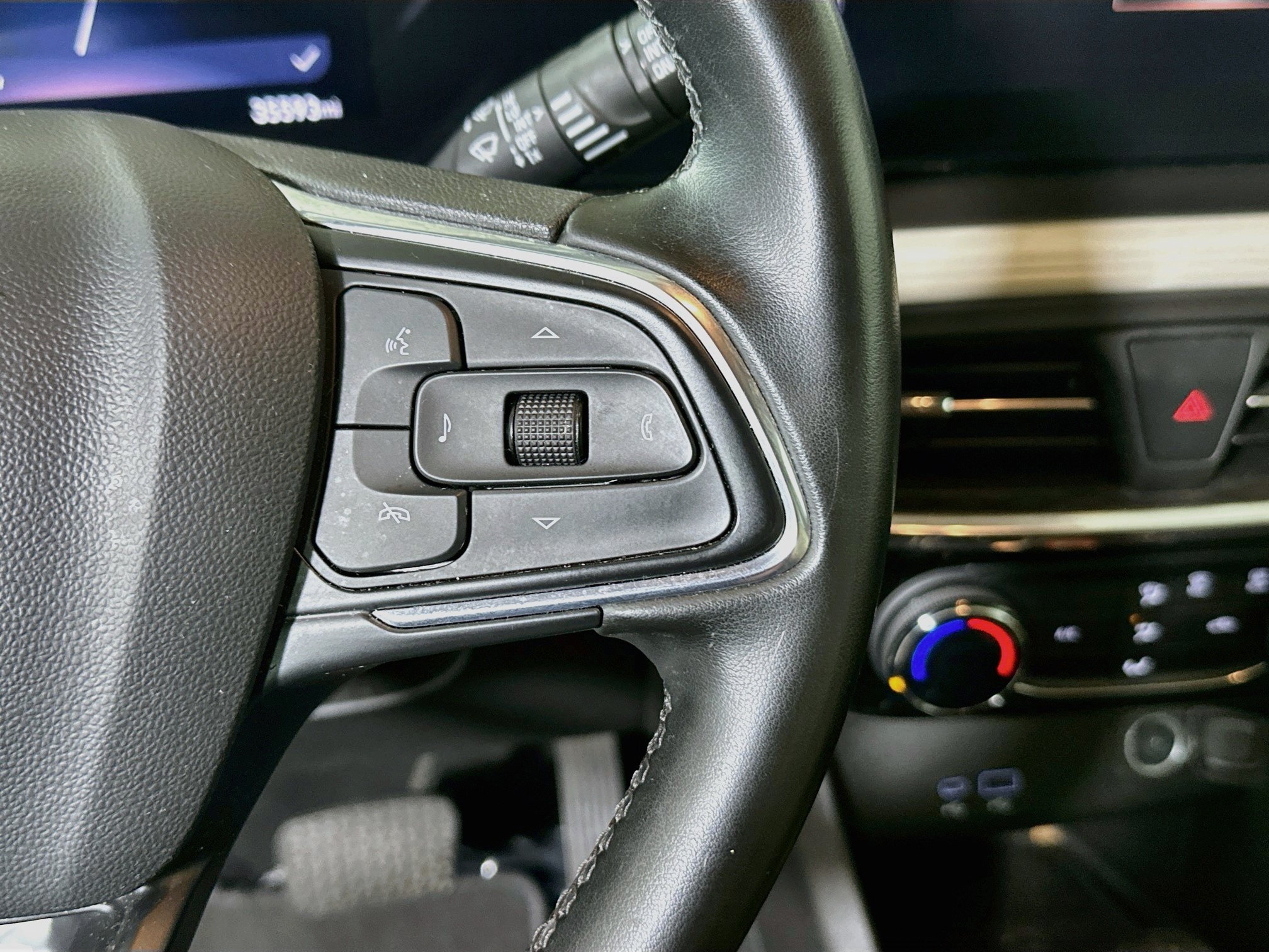 Used 2024 Moonstone Gray Metallic Buick Sport Touring image 17