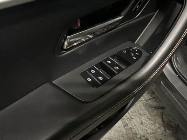 2024 Mazda CX-90 Preferred Package - Photo 19