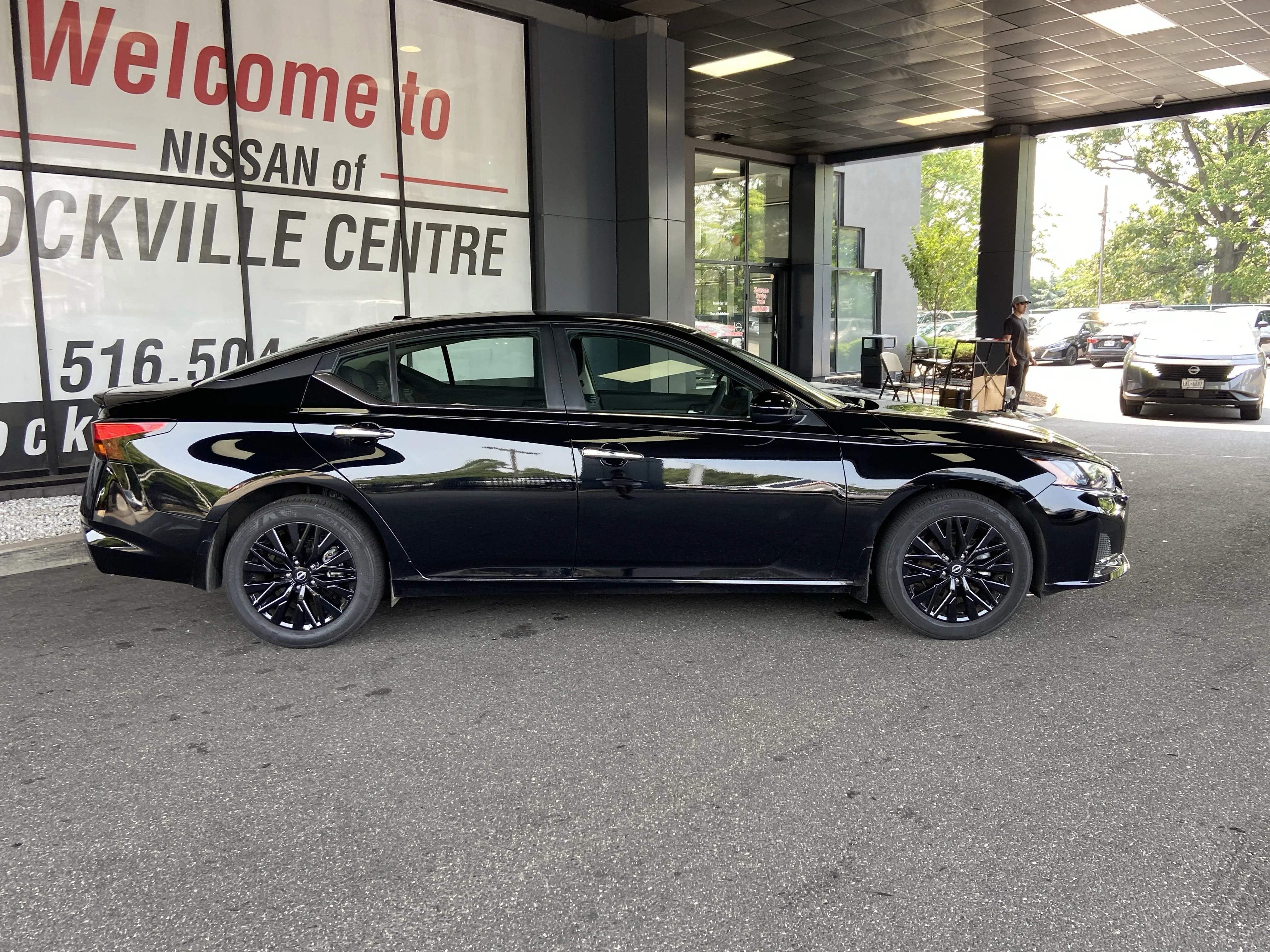 2025 Nissan Altima SV - Photo 4