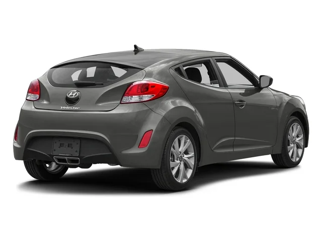 Used 2017 Ironman Silver Metallic Hyundai Value Edition image 3
