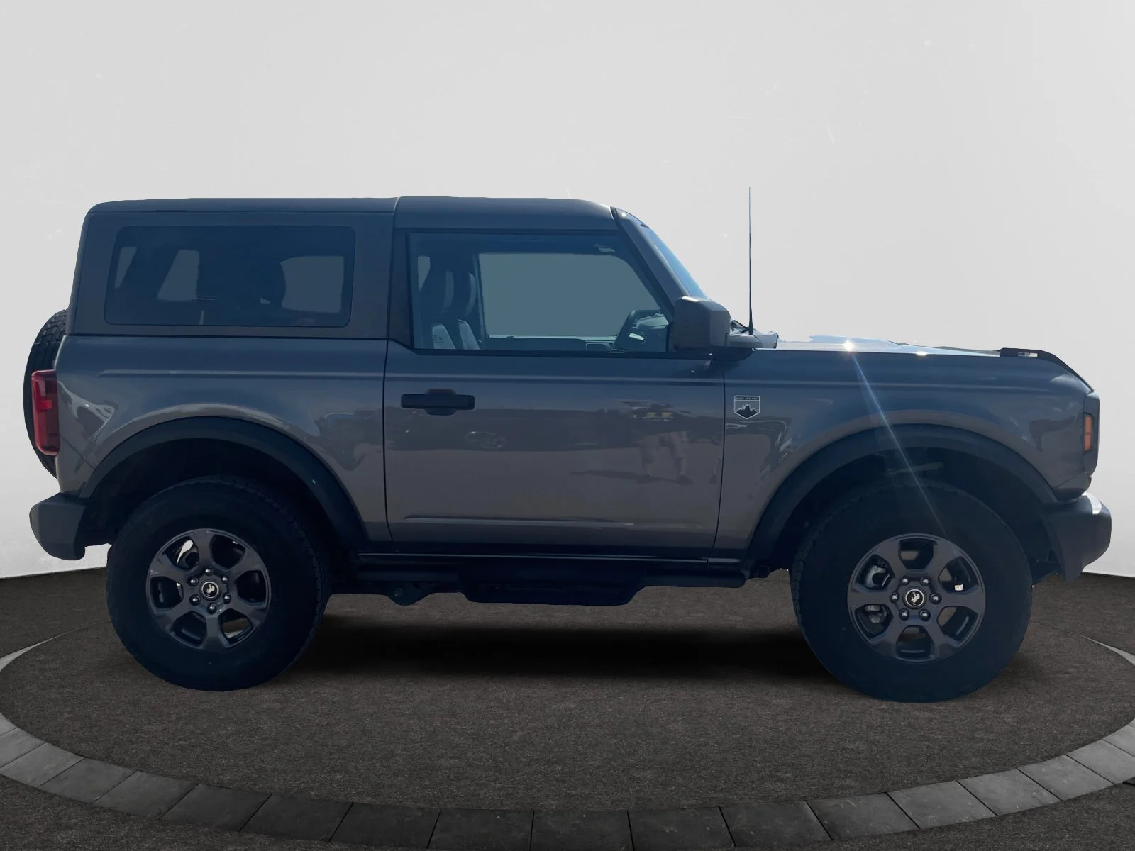 Used 2024 GRAY Ford BIG BEND image 6