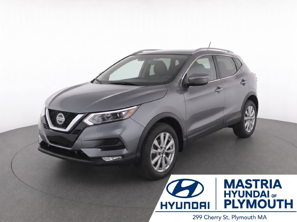 Used 2020 Gray Nissan SV image 1