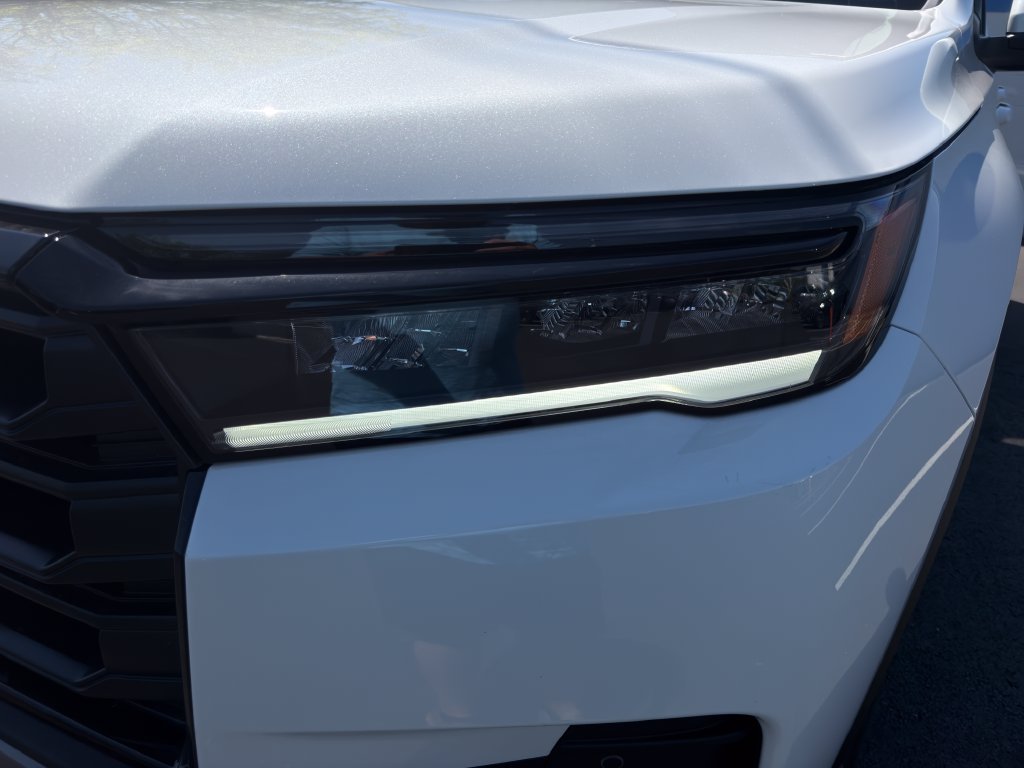 New 2026 Platinum White Pearl Honda EX-L image 9