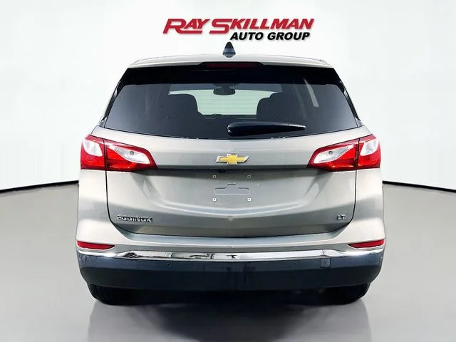 Used 2018  Chevrolet LT image 6