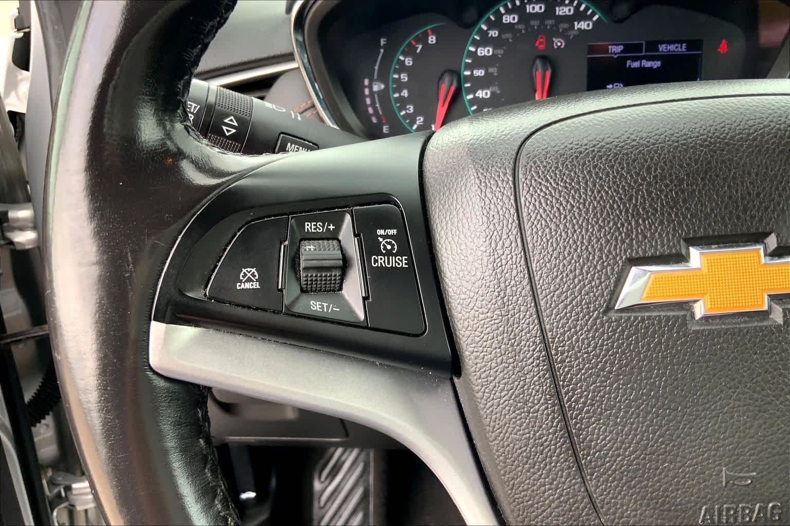 Used 2019 Silver Ice Metallic Chevrolet LT image 23