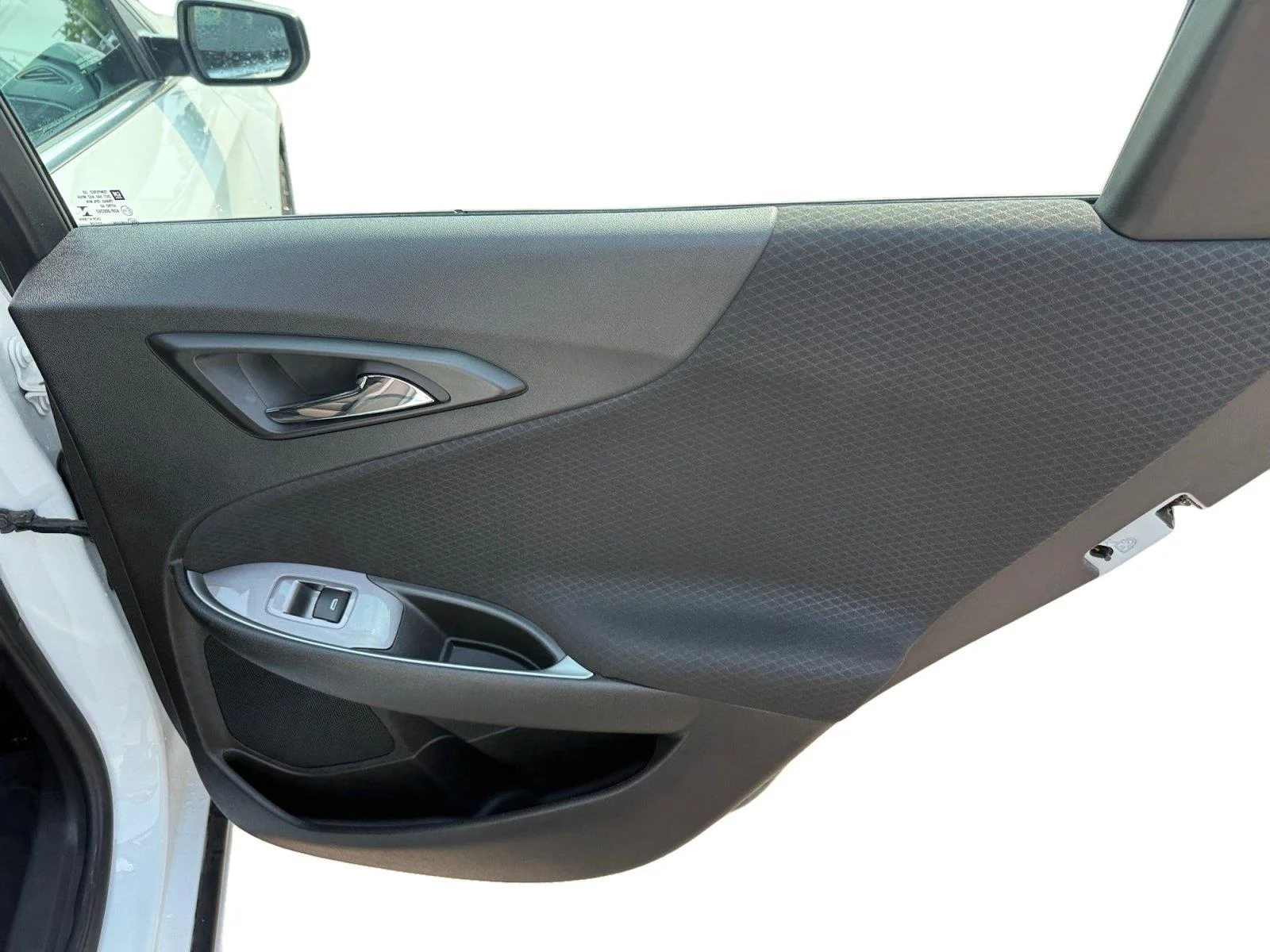 Used 2024 Summit White Chevrolet 1LT image 21