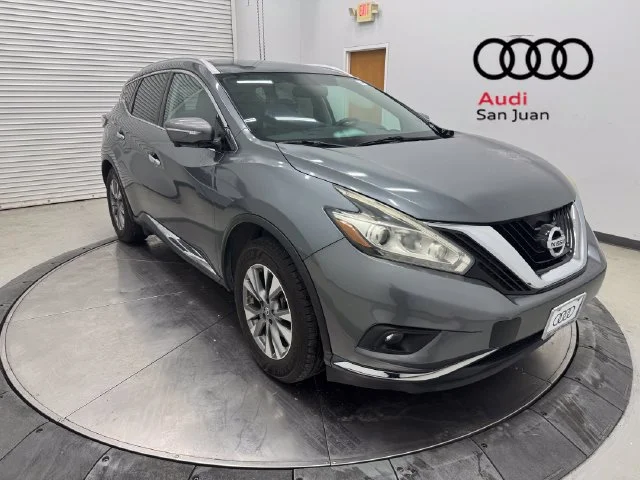 Used 2015 Gray Nissan SL image 38