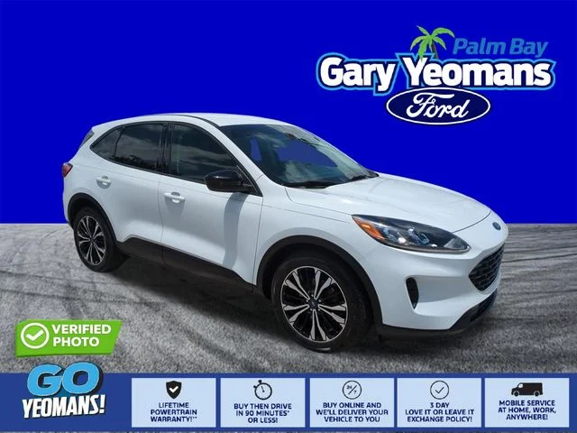 2021 Ford Escape SE FWD's photo