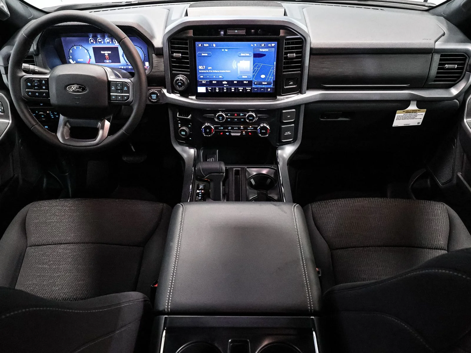New 2026 Oxford White Ford XLT image 26