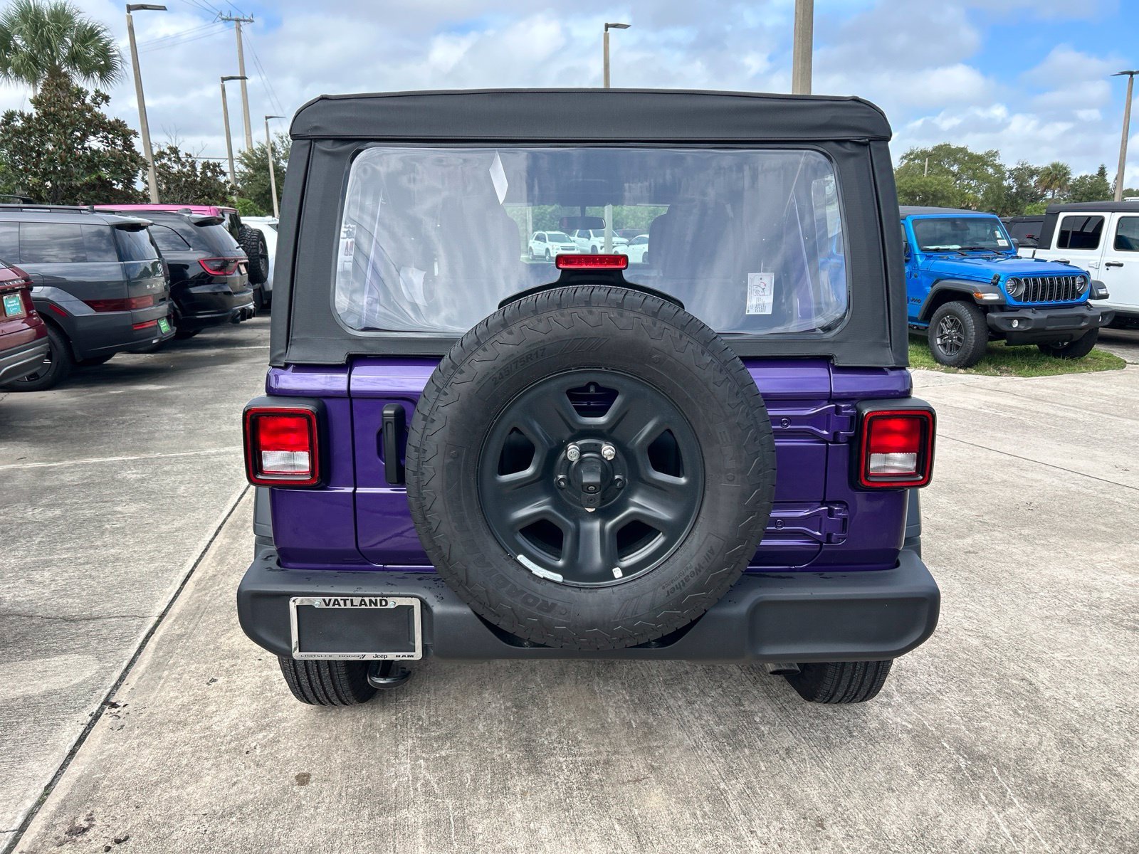 Used 2026 Purple Jeep Sport image 4
