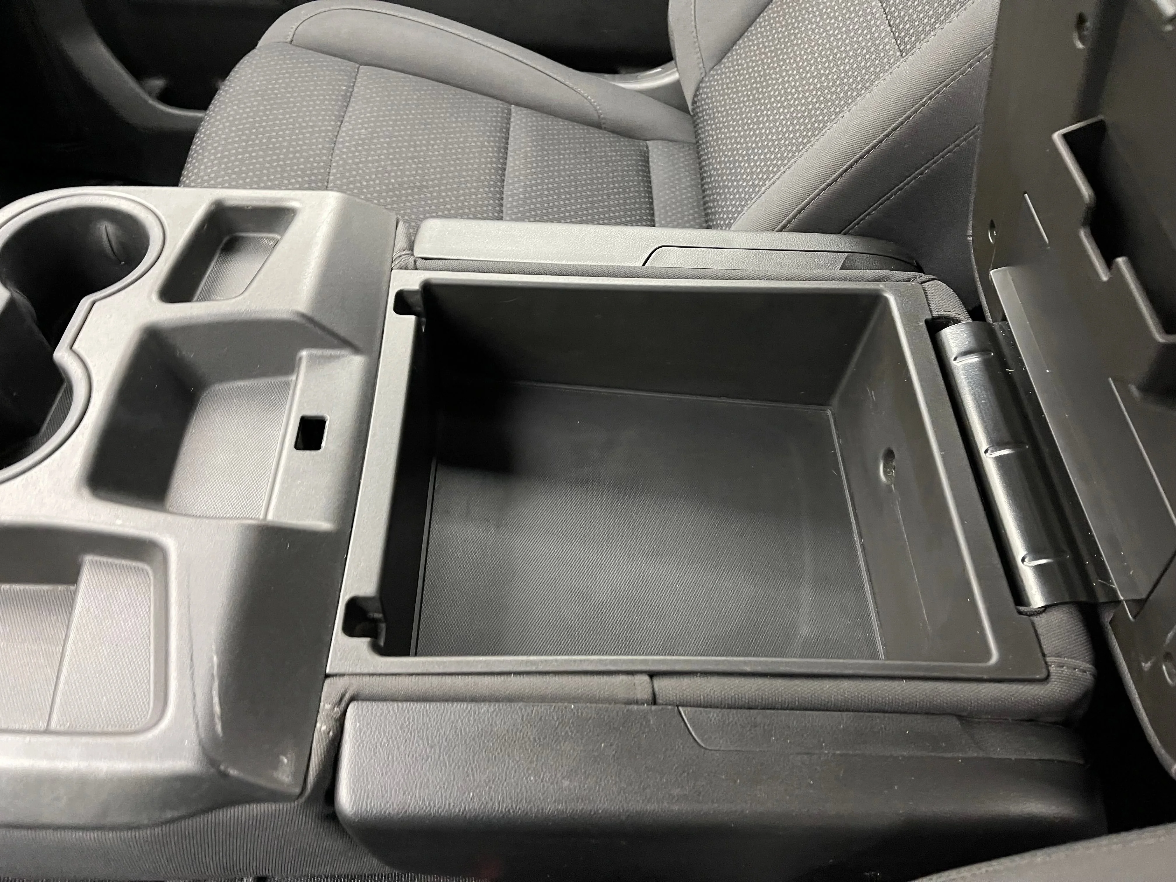 Used 2022 Summit White Chevrolet WT image 26