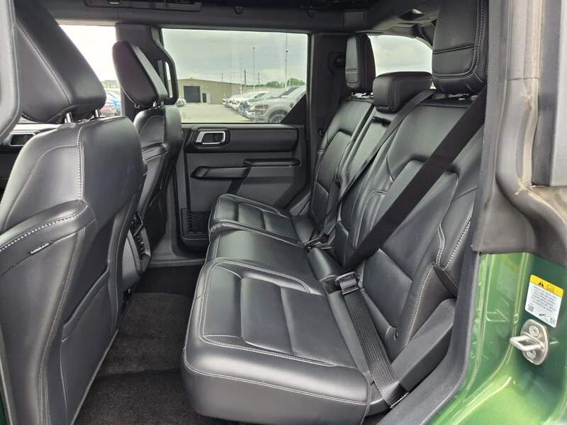 Used 2025 Green Metallic FORD OUTER BANKS 4 DOOR 4X4 image 13