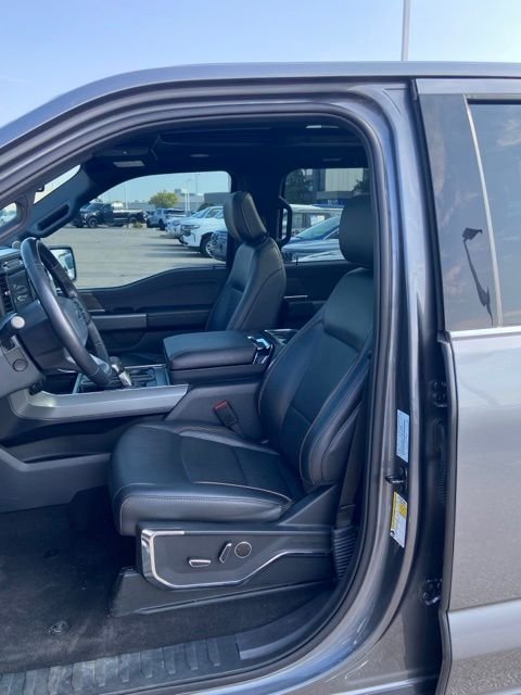 Used 2024 Gray Ford Lariat image 5