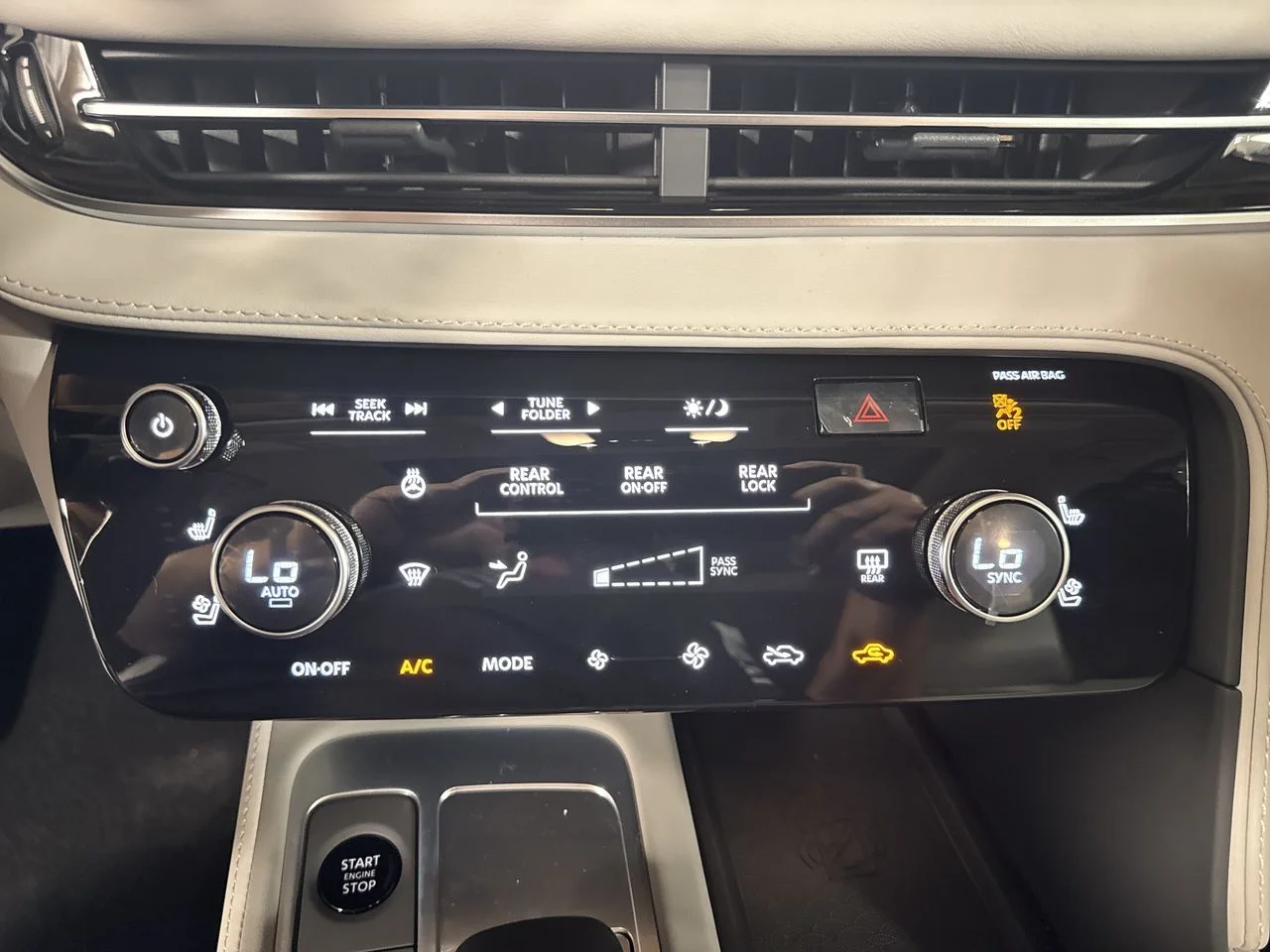 2026 INFINITI QX60 LUXE - Photo 25