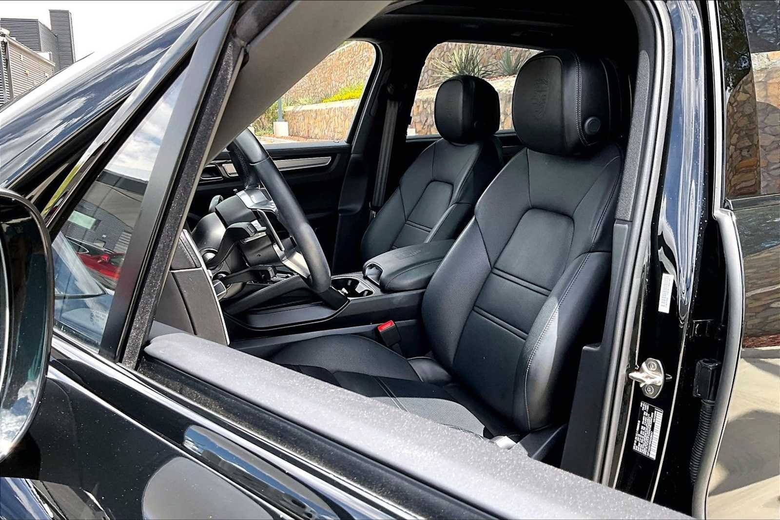Used 2023 Chromite Black Metallic Porsche Platinum Edition image 5