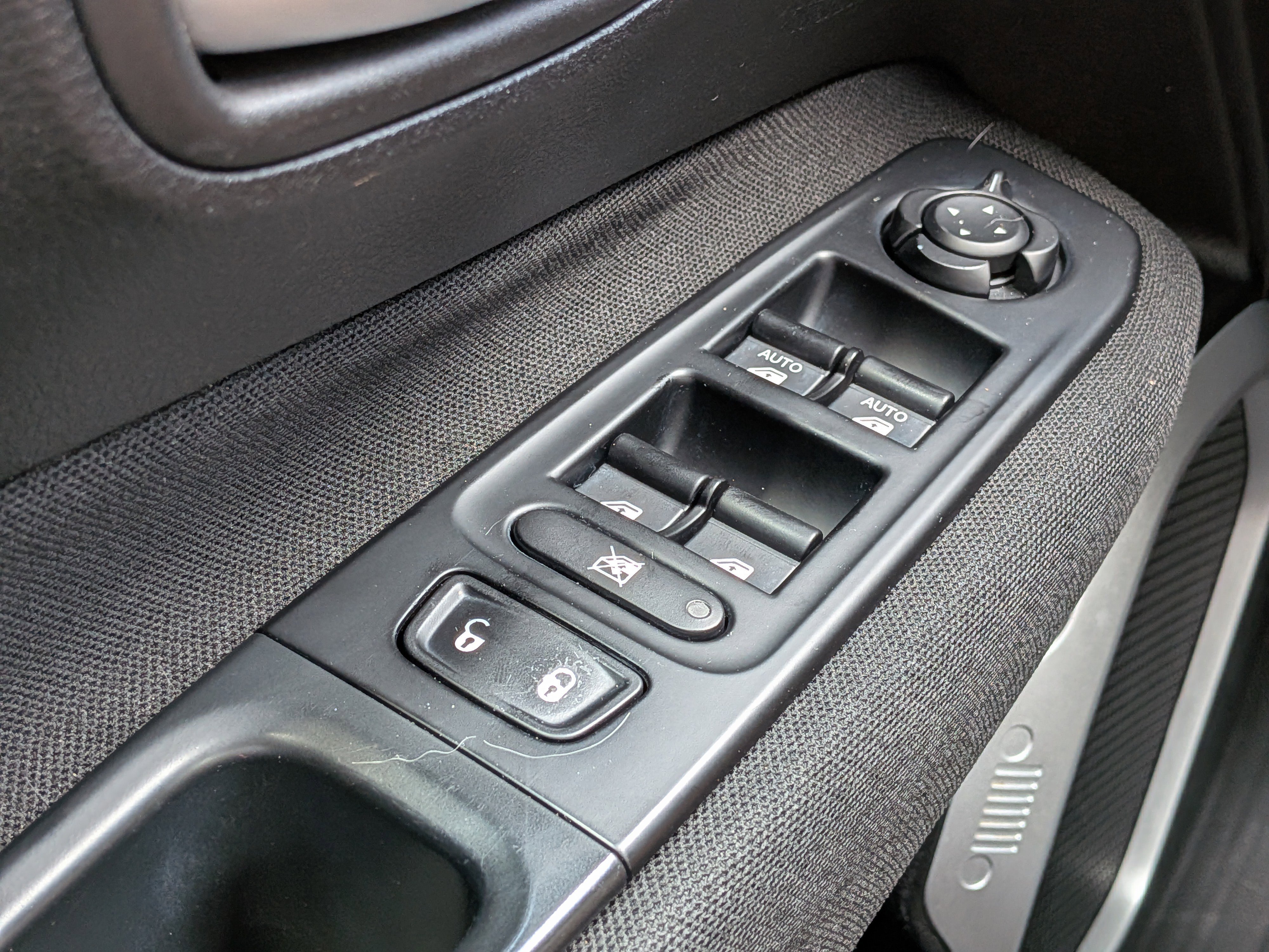 Used 2018 Anvil Jeep Latitude image 20