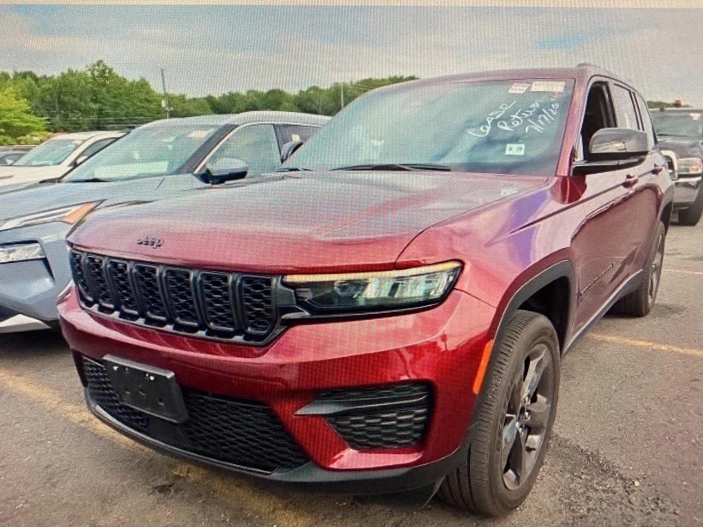 Used 2024 Velvet Red Pearlcoat Jeep Altitude X image 3
