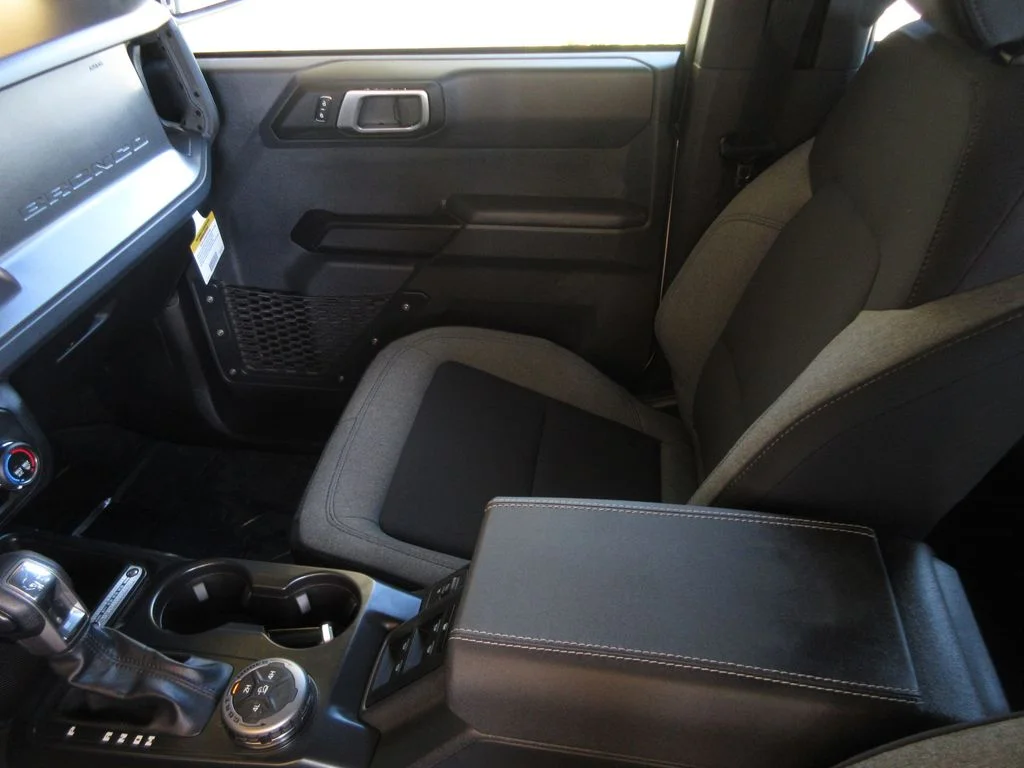 2025 Ford Bronco 4-Door Base - Photo 24