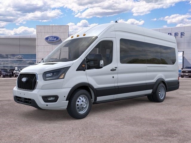 2026 Ford Transit Passenger Wagon XLT